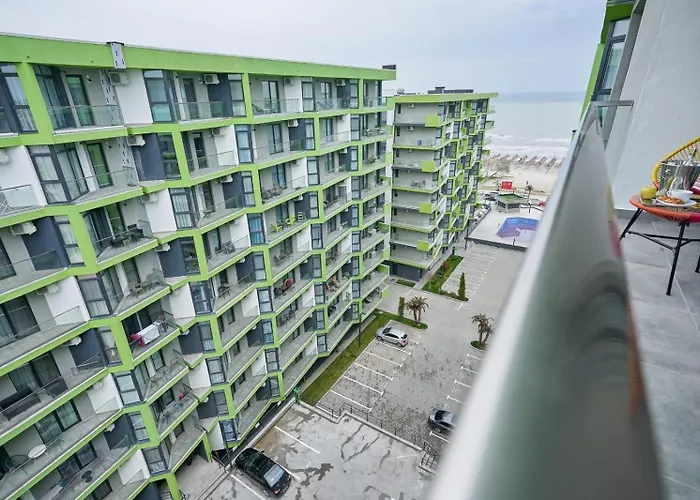 Allezzi Mamaia Nord Apartament *