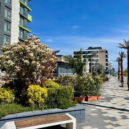 Apartment Alezzi Mamaia Nord Navodari