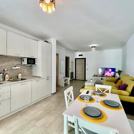 Appartement Allezzi Mamaia Nord *